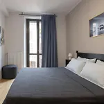 Gold & Platinum Garibaldi Executive Milano
