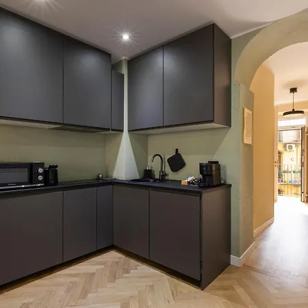 Gold & Platinum Garibaldi Executive * Milan